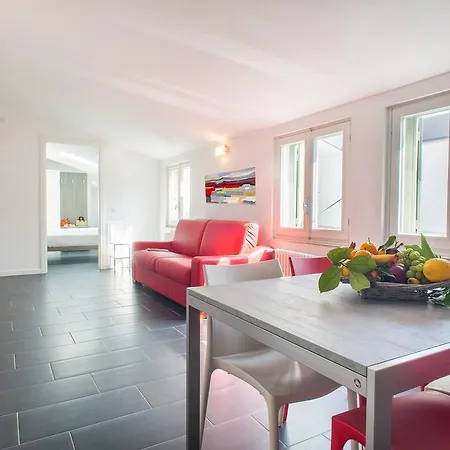 Apartment La Vigna In Citta Halldis *