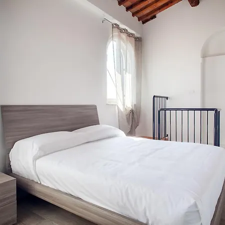 Apartment La Vigna In Citta Halldis *